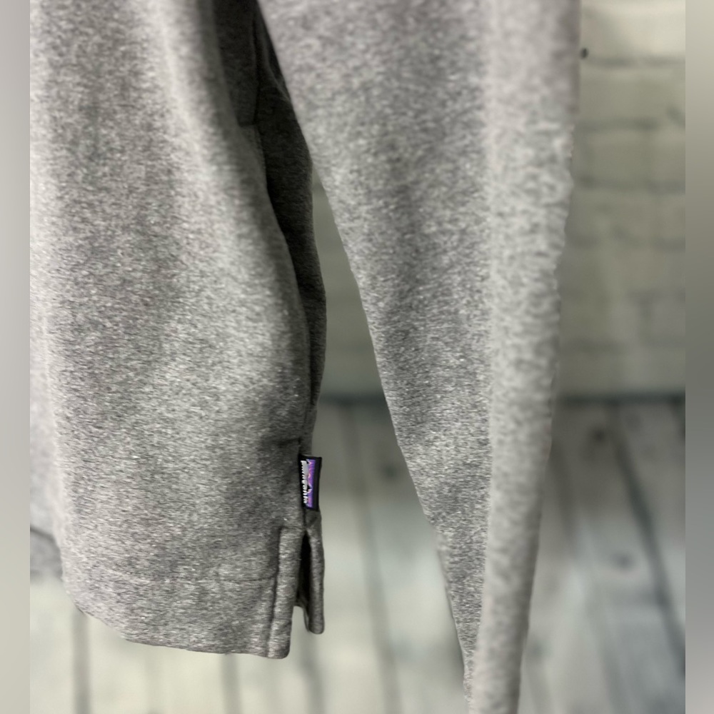 Patagonia Roy Bear Uprisal Hoodie | Sz XS - Picture 6 of 16
